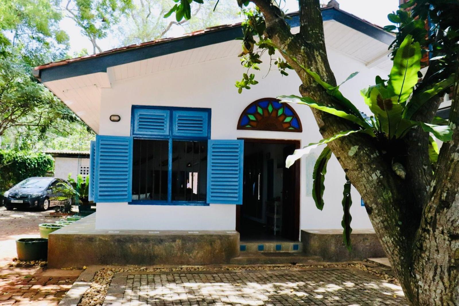 Hotel Esperanza Beach Mawella Tangalle Exterior foto